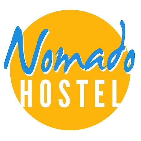 Nomado Hostel Varna Exteriör bild