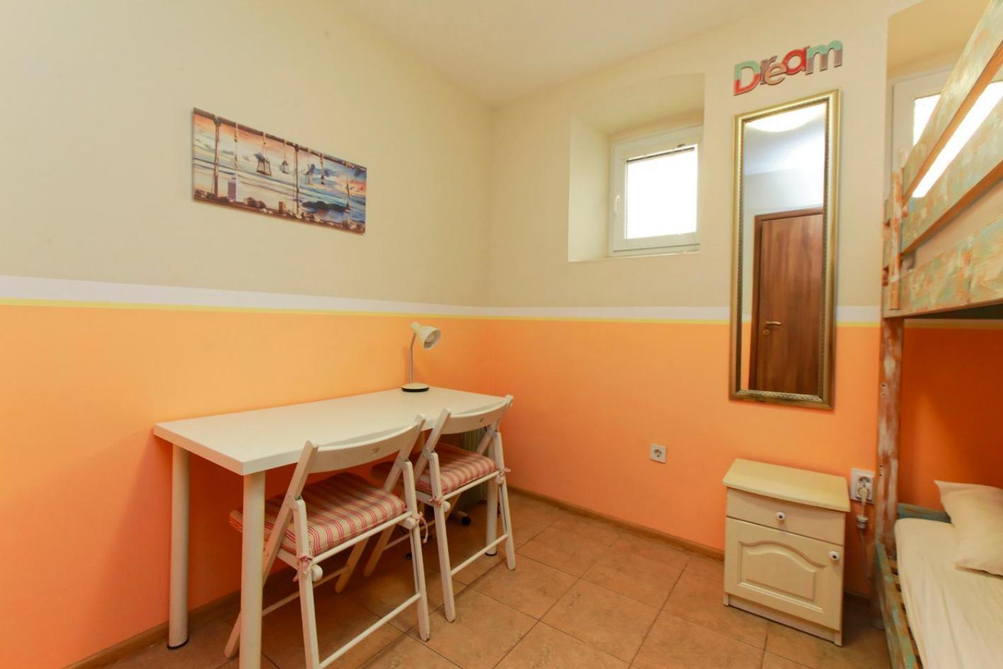Nomado Hostel Varna Exteriör bild